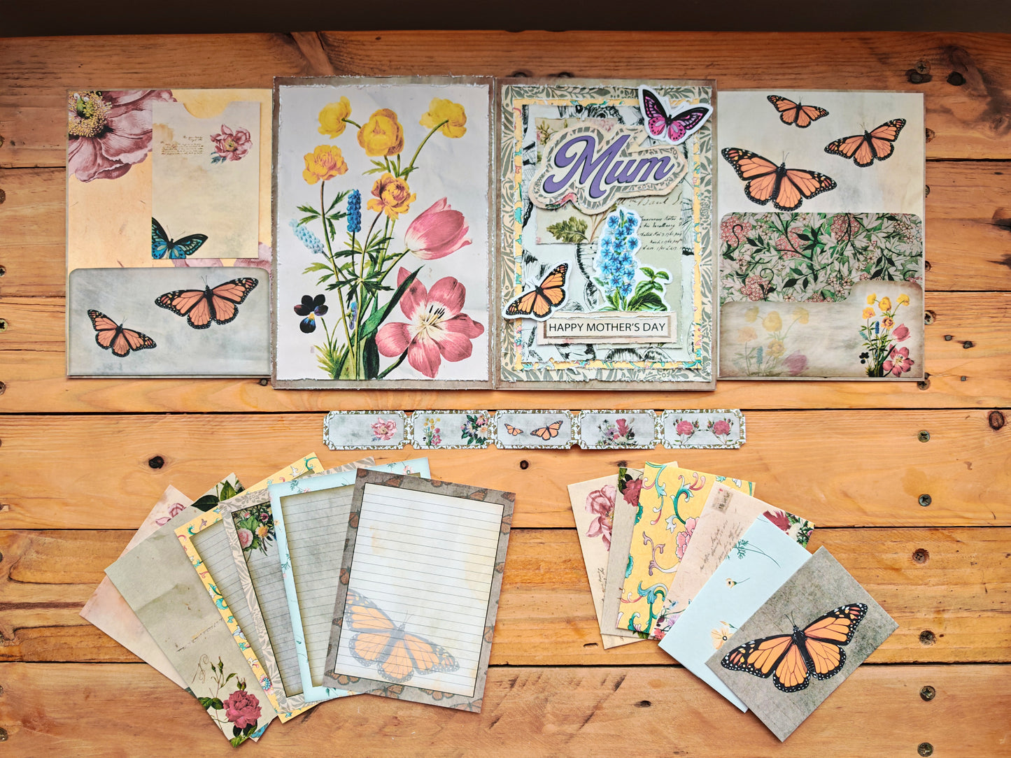 Vintage Flowers Folio Folder Scrapbooking Pad